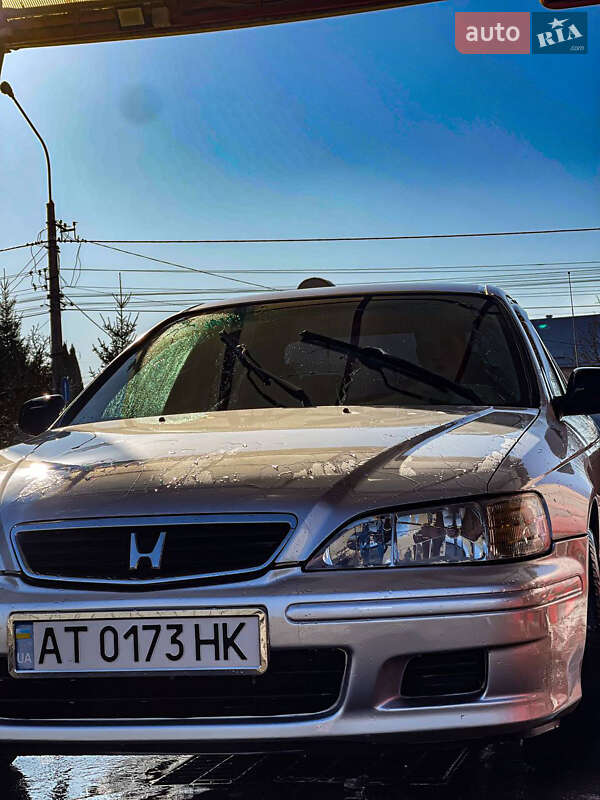 Седан Honda Accord 1999 в Городенке