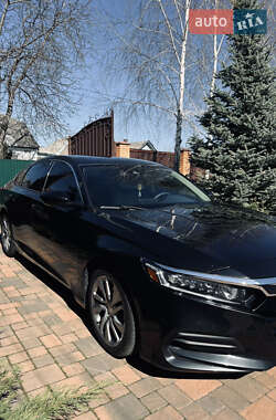 Седан Honda Accord 2017 в 