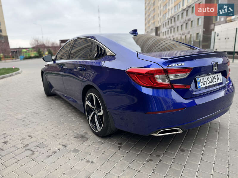 Седан Honda Accord 2017 в Одессе