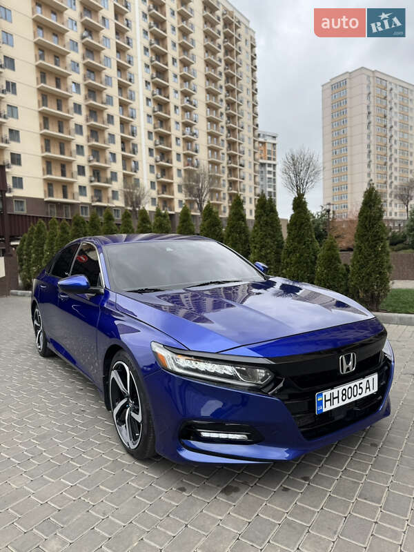 Седан Honda Accord 2017 в Одессе