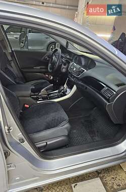 Седан Honda Accord 2017 в Киеве