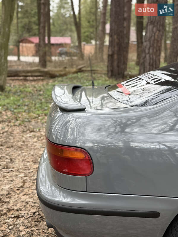 Седан Honda Accord 1994 в Львове