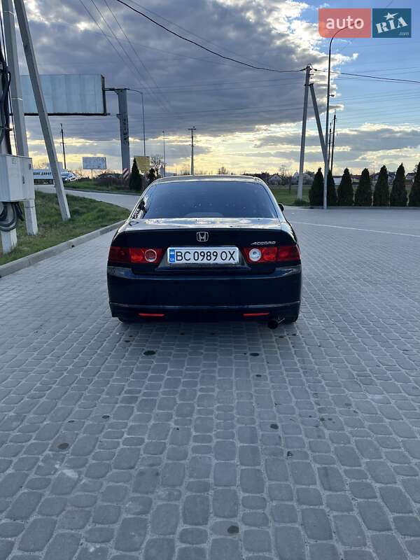 Седан Honda Accord 2006 в Львове