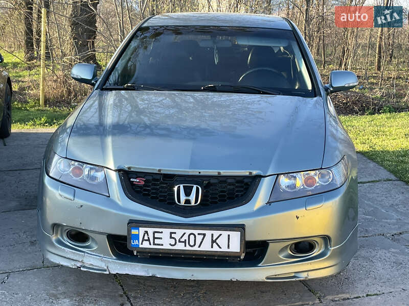 Седан Honda Accord 2004 в Черкассах