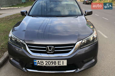 Седан Honda Accord 2014 в 