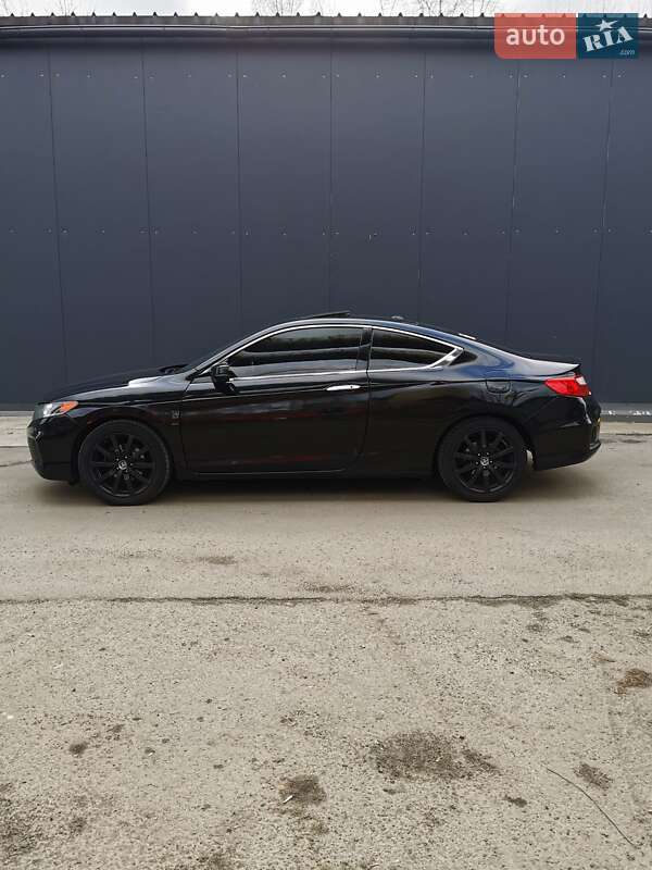 Купе Honda Accord 2013 в Киеве фото 26 Купе Honda Accord 2013 в Киеве