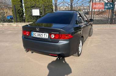 Седан Honda Accord 2005 в 