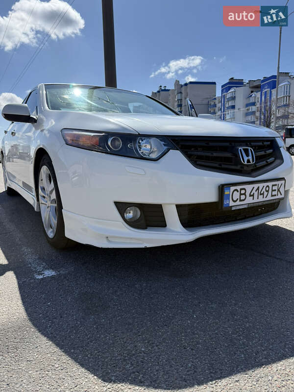 Седан Honda Accord 2008 в 