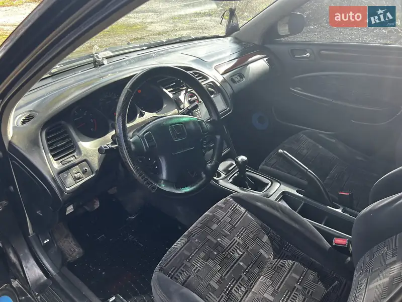 Honda Accord 2000