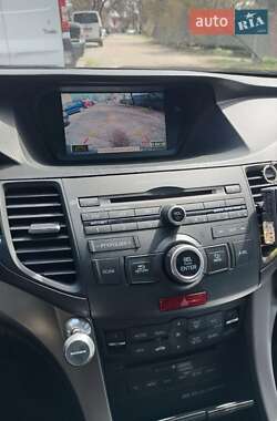Седан Honda Accord 2010 в 