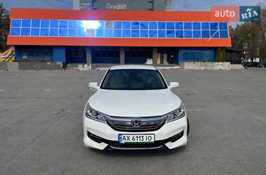 Седан Honda Accord 2016 в 