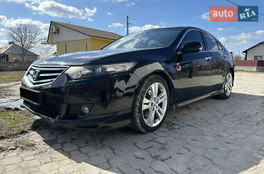 Седан Honda Accord 2010 в 