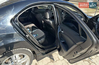 Седан Honda Accord 2010 в 