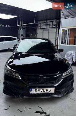 Седан Honda Accord 2017 в 