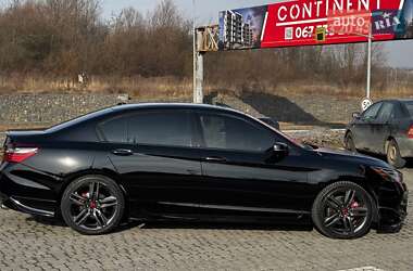 Седан Honda Accord 2017 в 