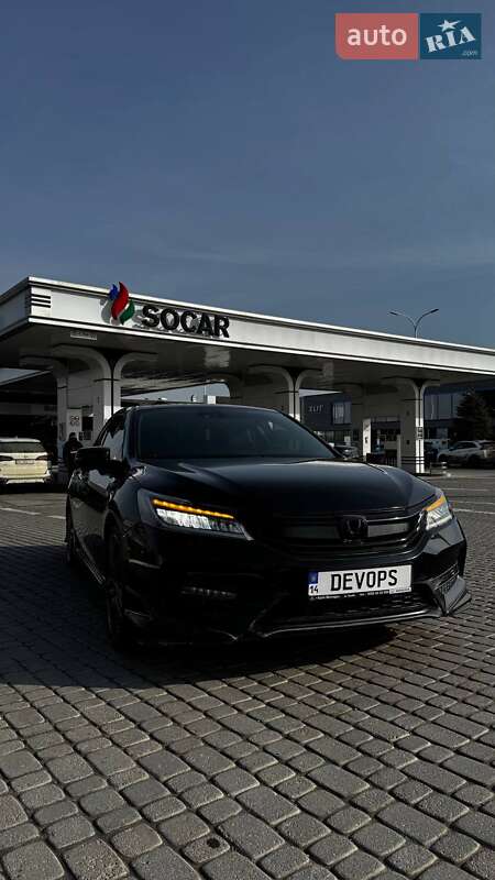 Седан Honda Accord 2017 в Львові
