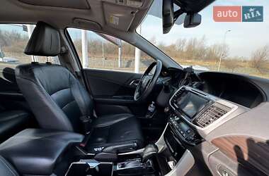 Седан Honda Accord 2017 в 