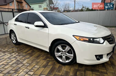 Седан Honda Accord 2010 в 