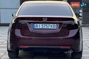 Седан Honda Accord 2010 в 