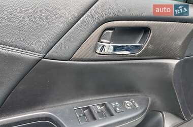 Седан Honda Accord 2017 в 