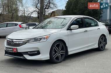 Седан Honda Accord 2017 в 