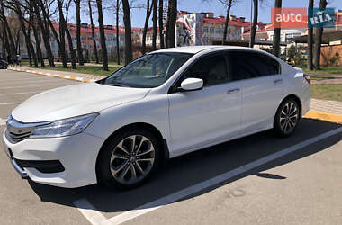 Седан Honda Accord 2017 в 