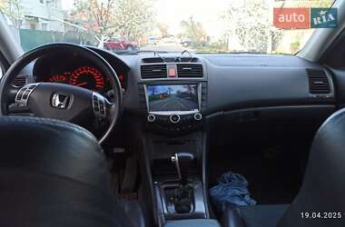 Седан Honda Accord 2005 в 
