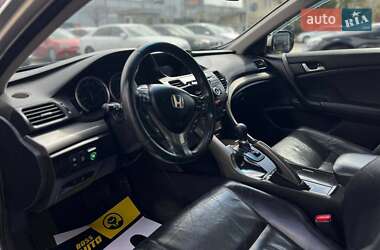Седан Honda Accord 2010 в 