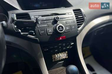 Седан Honda Accord 2010 в 