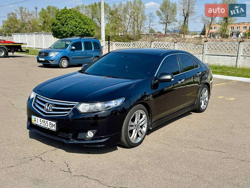 Седан Honda Accord 2010 в 