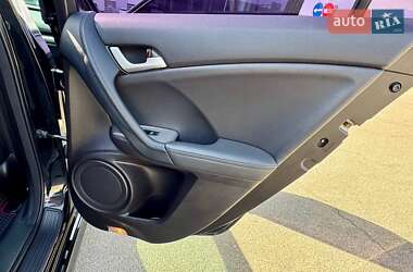 Седан Honda Accord 2010 в 