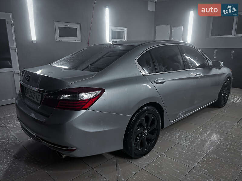 Седан Honda Accord 2016 в Пирятині