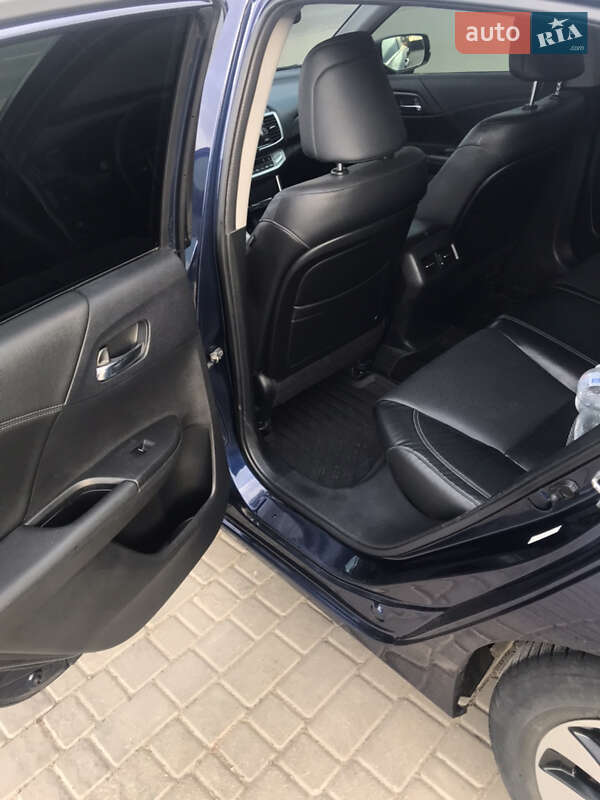 Седан Honda Accord 2014 в Одессе