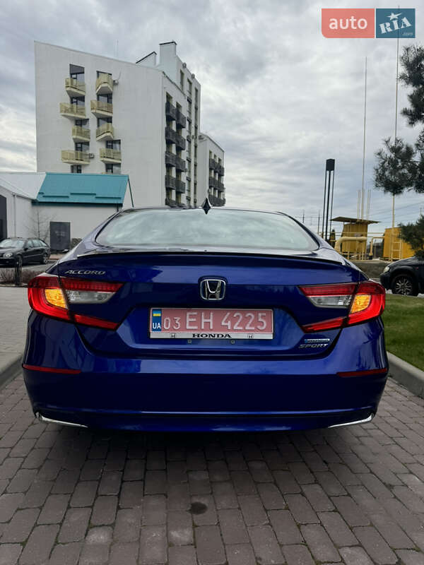 Седан Honda Accord 2022 в Києві