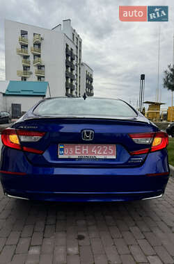 Седан Honda Accord 2022 в 