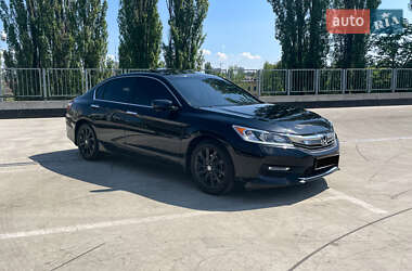 Седан Honda Accord 2016 в 