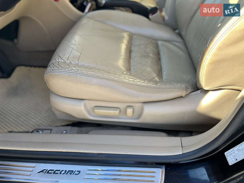 Седан Honda Accord 2005 в Львові