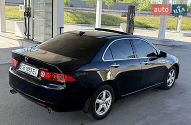Седан Honda Accord 2003 в 