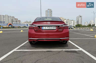 Седан Honda Accord 2016 в 