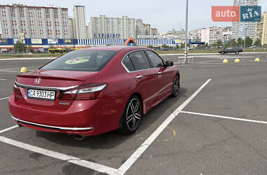 Седан Honda Accord 2016 в 