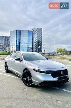 Седан Honda Accord 2023 в Киеве