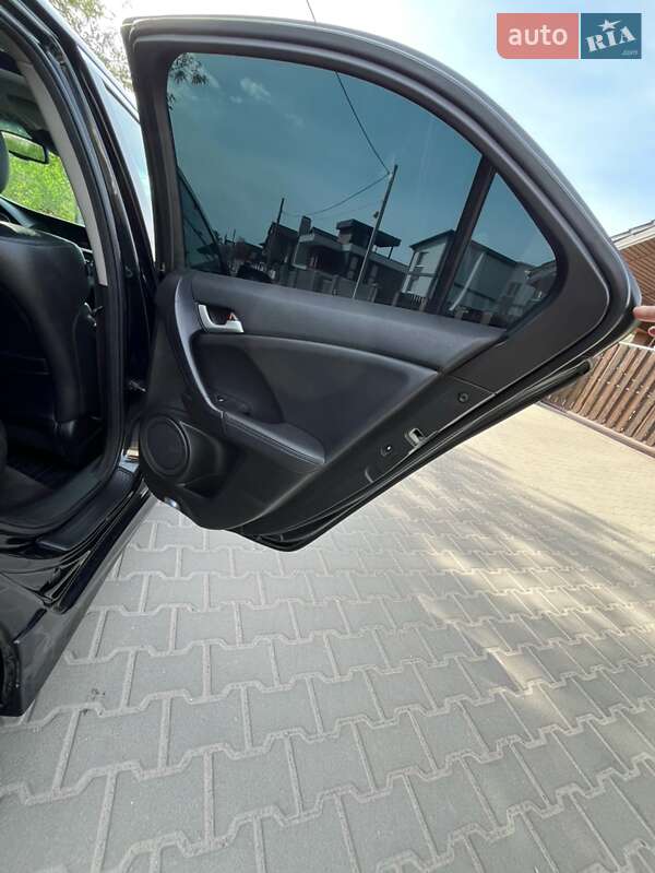 Седан Honda Accord 2008 в Києві