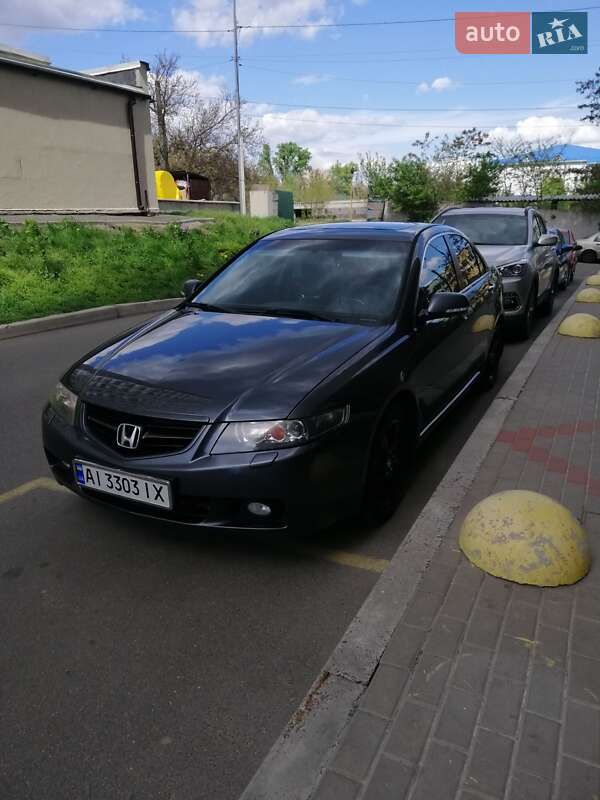 Honda Accord 2003