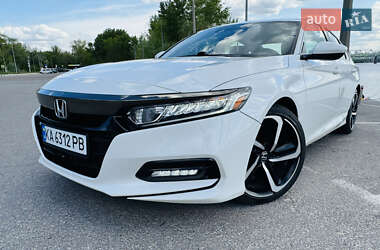 Седан Honda Accord 2018 в 