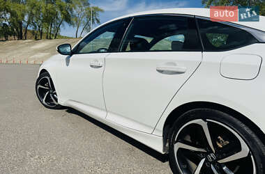 Седан Honda Accord 2018 в 