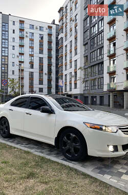 Седан Honda Accord 2010 в Ивано-Франковске