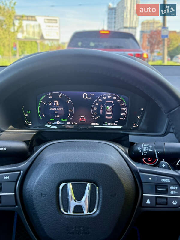 Седан Honda Accord 2024 в Львове