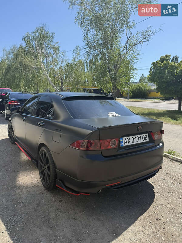 Седан Honda Accord 2005 в Харкові