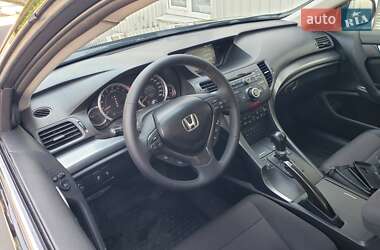 Седан Honda Accord 2012 в 