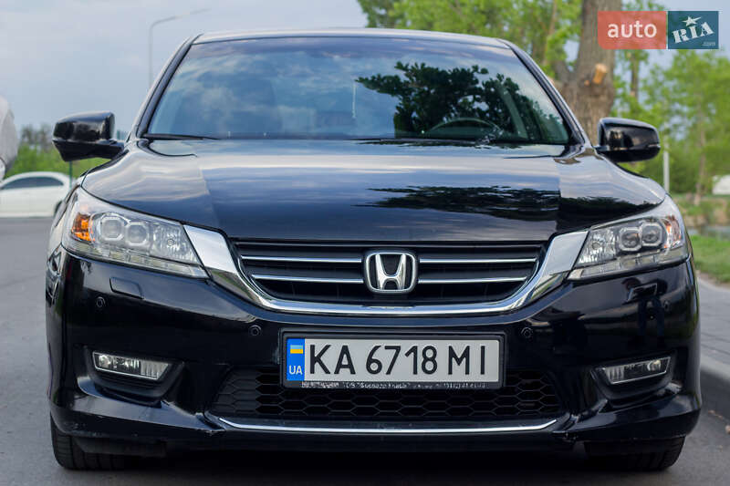 Седан Honda Accord 2013 в Василькові